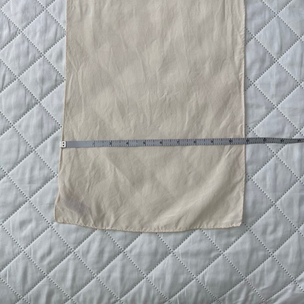 Vintage Sacha 100% Silk Oblong Scarf Ivory Cream Made in Korea 44 x 11 in - Picture 4 of 4